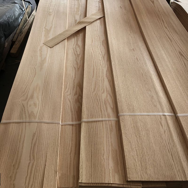 0.45 مم 0.5 مم 1 مم قشرة بلوط أحمر صفائح قشرة خشبية مقطعة إلى شرائح