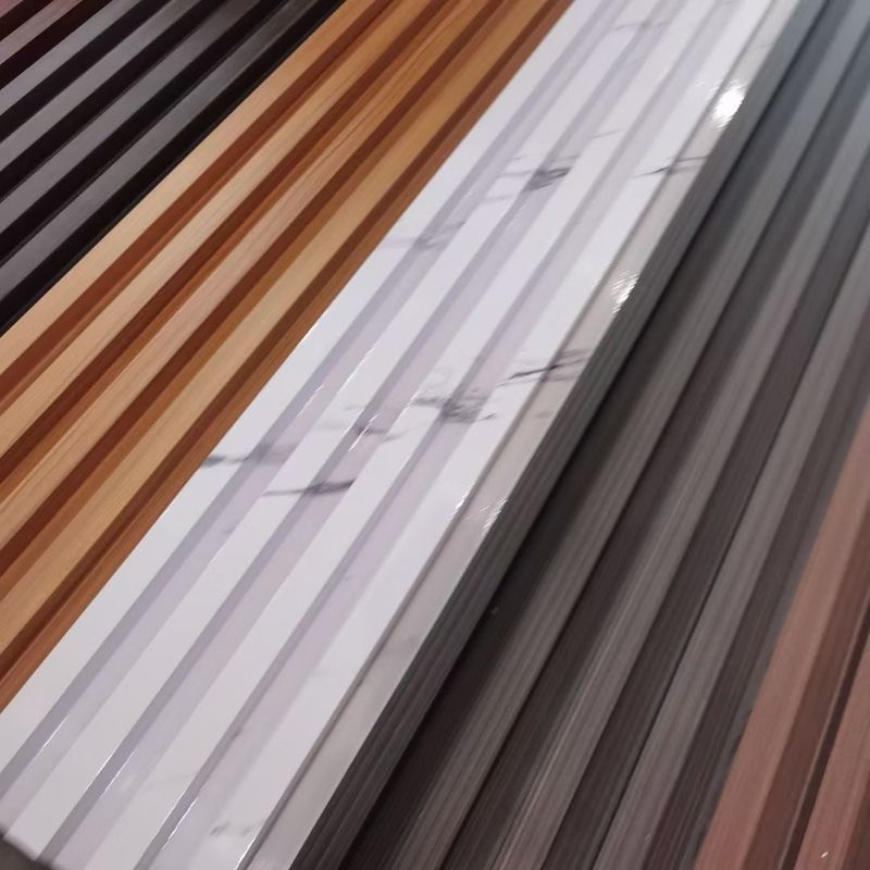 ديكورات الداخلية الخشب لون كفاءة الطاقة مقاومة للطقس مضادة للخدوش لوحة جدار WPC تأثيرات ثلاثية الأبعاد