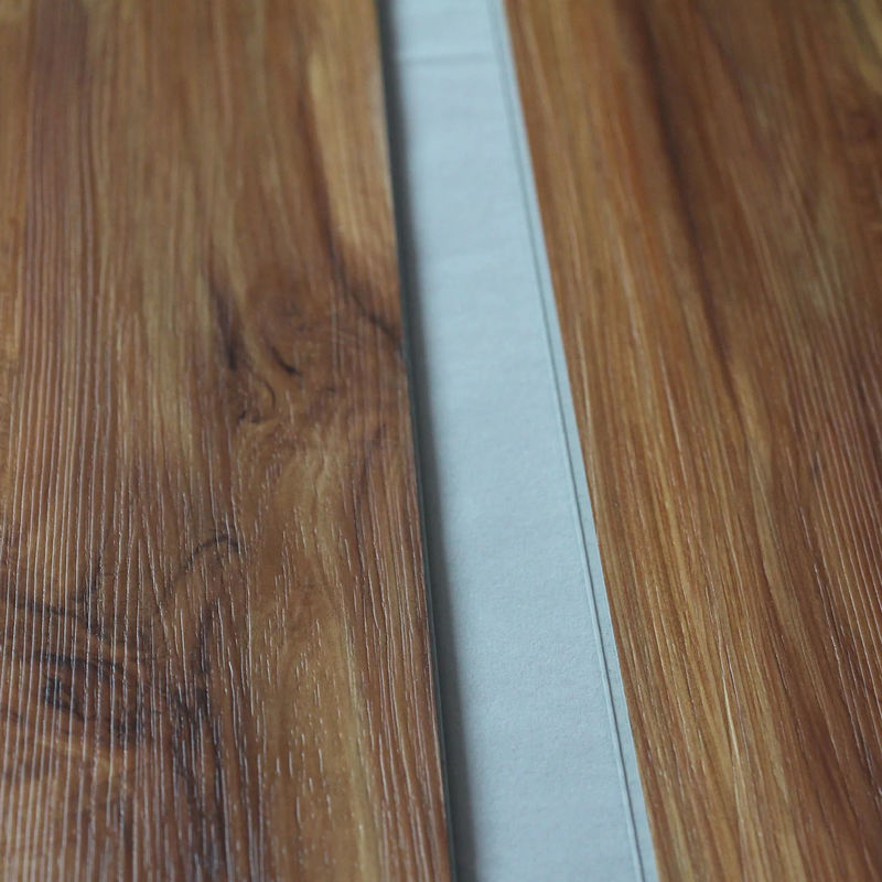 نسيج خشبي قابلة للتخصيص SPC أرضية مضادة للحريق الحجر البلاستيك المركب مع النقر مضاد للماء الفاخر SPC الفينيل النقر