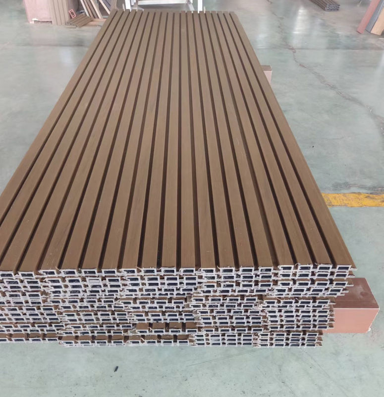 التغطية الخارجية الصوتية الصوتية خارجية البلاستيك المركب الحديقة الصلبة للماء خارجية الخروط الخشبية