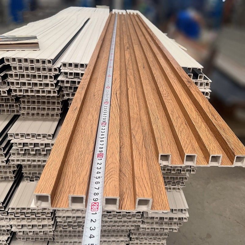 مصنع ديكور داخلي PVC طلاء غطاء الجدار لوحة الجدار الداخلية WPC