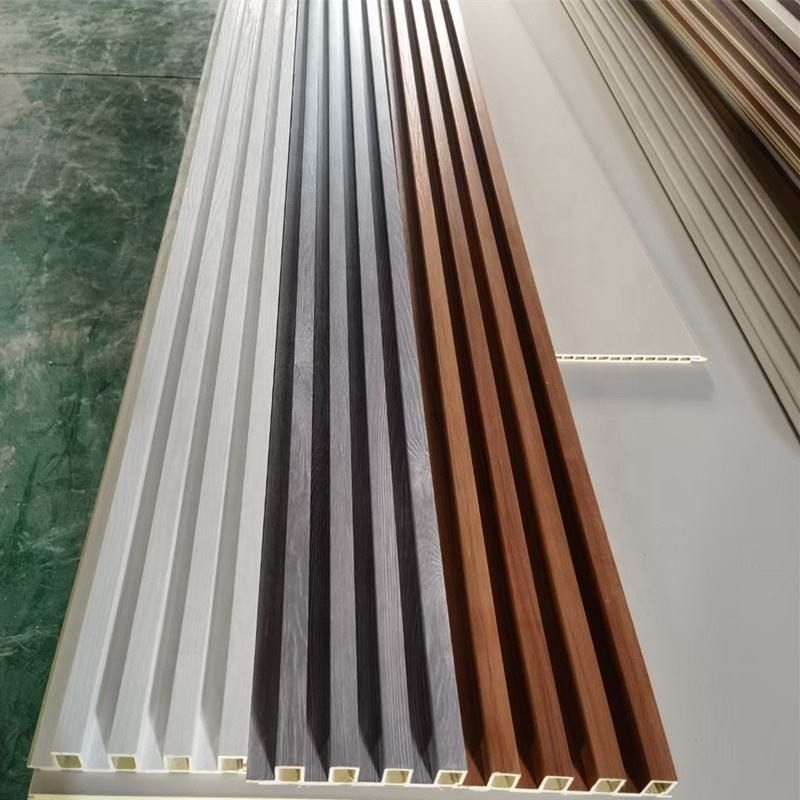 ألواح حائط WPC مقاومة للماء Pvc فيلم الخشب البلاستيك WPC سقف الشريط