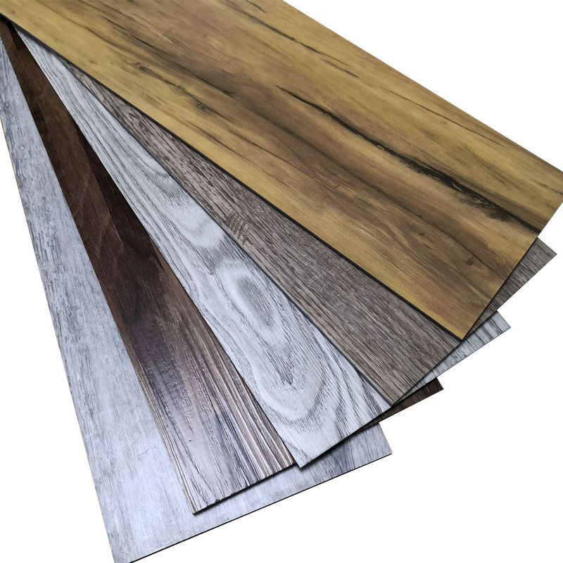 الحل الأمثل لأرضيات الفينيل الفاخرة ذاتية اللصق لتجديد المنازل القديمة