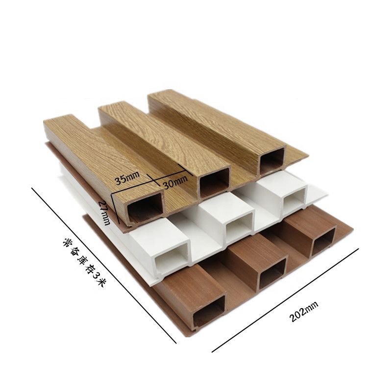 لوح حائط مدمج مقاوم للماء آخر ألواح حائط خشبية منحنية ديكور حائط من البولي فينيل كلوريد (PVC) لوحة حائط داخلية من شرائح الخشب المركب