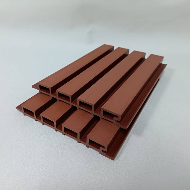 سعر منخفض بيع بالجملة الخارجي خشب الحبوب الزخرفة الخارجية WPC غطاء لوحة الجدار