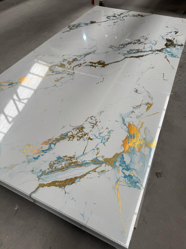 التوريد المباشر من المصنع 2.5mm 2.8mm سمك 4 * 8foot PVC ورق الرخام اللوحات فوق البنفسجية المقاومة للماء مضادة للحريق مضادة للخدش