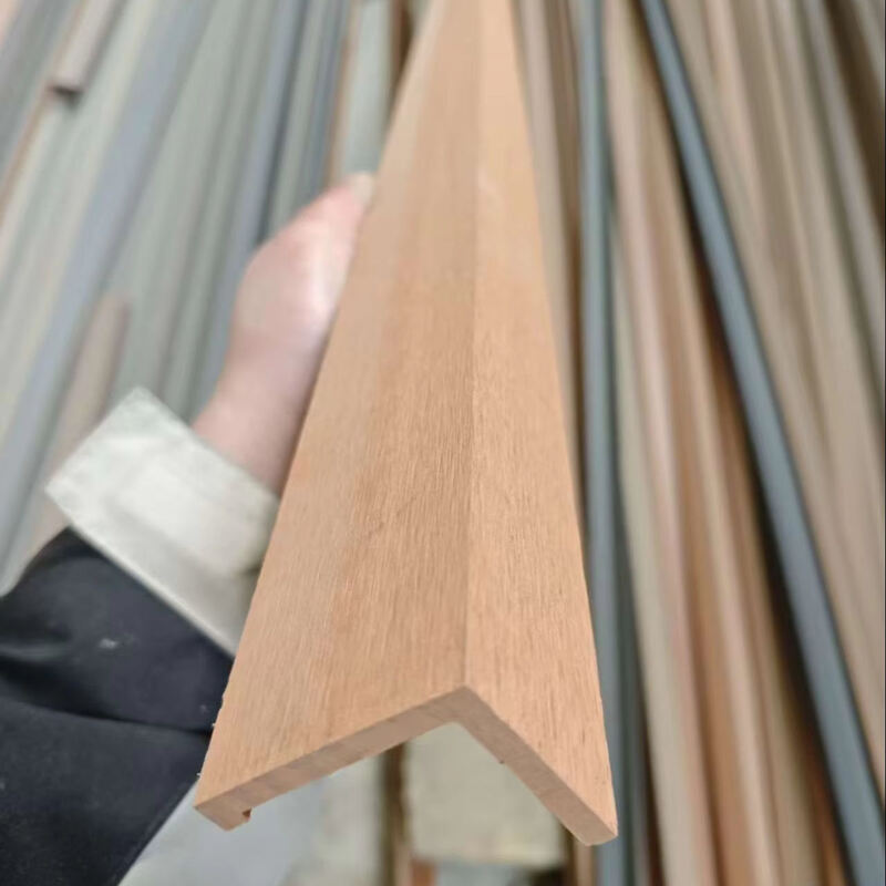 سعر المصنع WPC الملحقات الخارجية خط الزاوية الزاوية تغطية الشرائط الزاوية للطابق الخارجي ولوحة الجدار