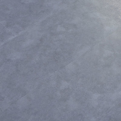 أسطوانات الأرضية المقاومة للماء المقاومة للحريق المقاومة للصوت الأرضيات الفينيل الفاخرة